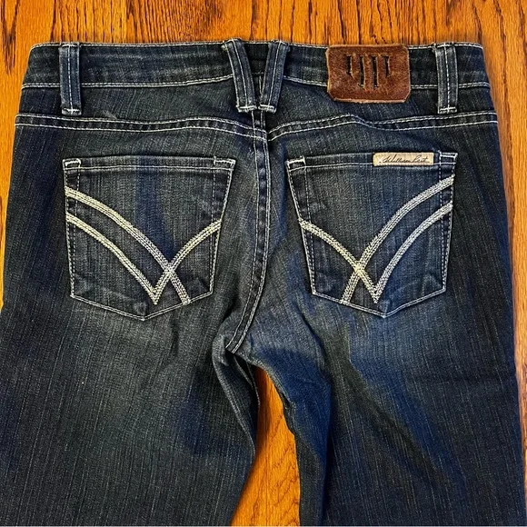 WILLIAM RAST • Stella Low Rise Bootcut Jeans - Picture 7 of 7